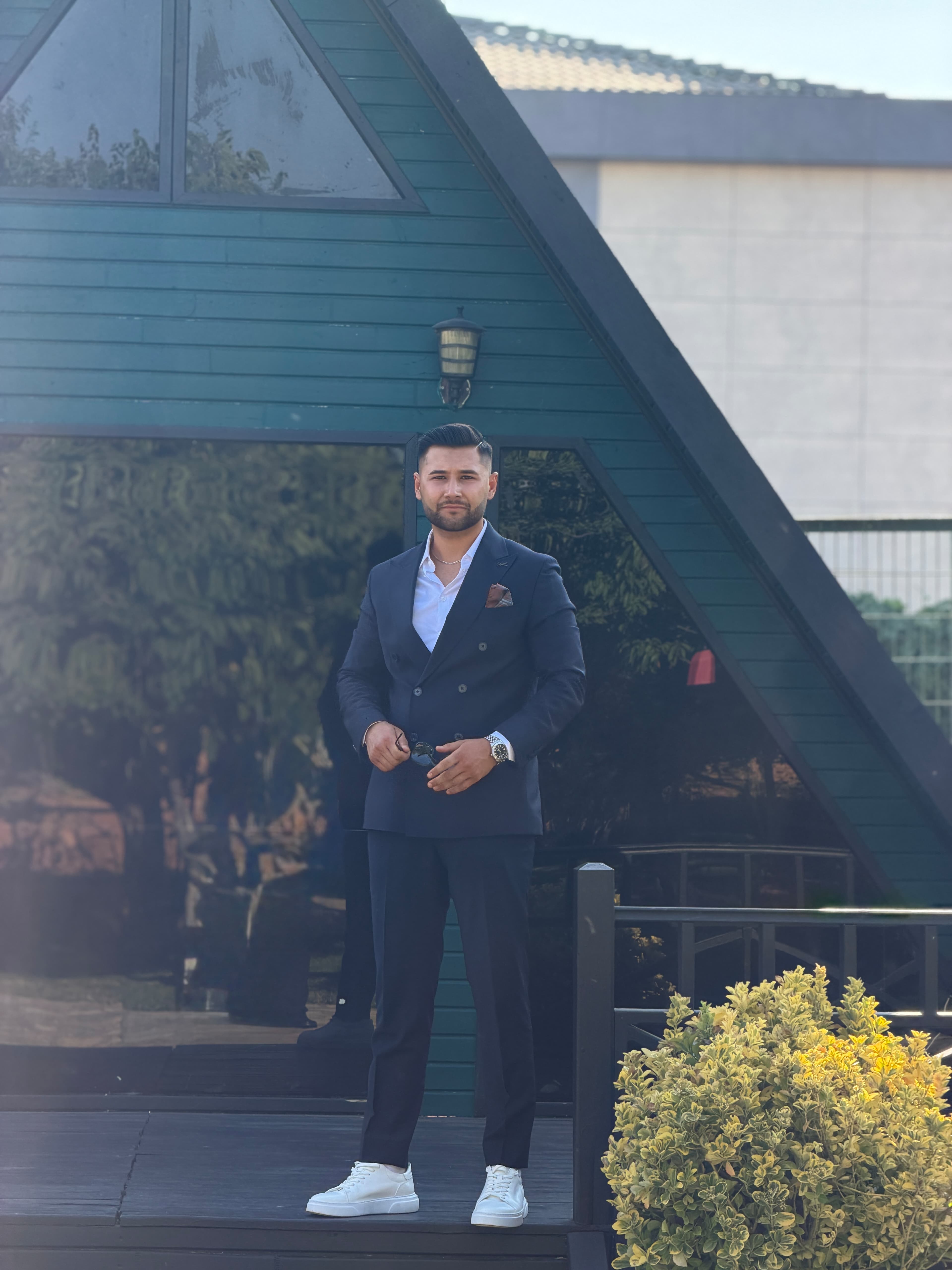 Gökhan T.